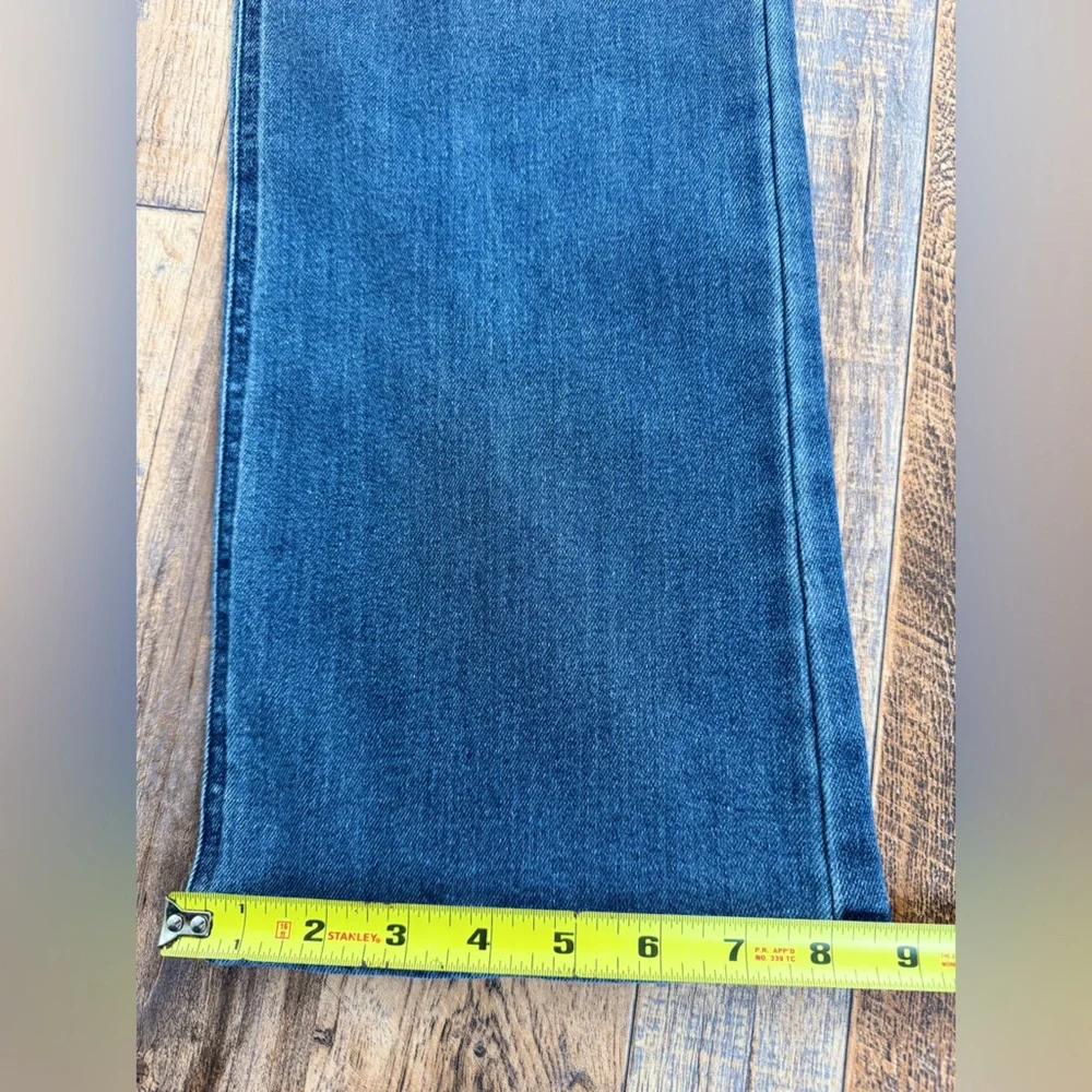 Women’s Old Navy Mid-Rise Wow Boot Cut Jeans, Size 10 Tall, Comfortable Fit - Picture 11 of 14